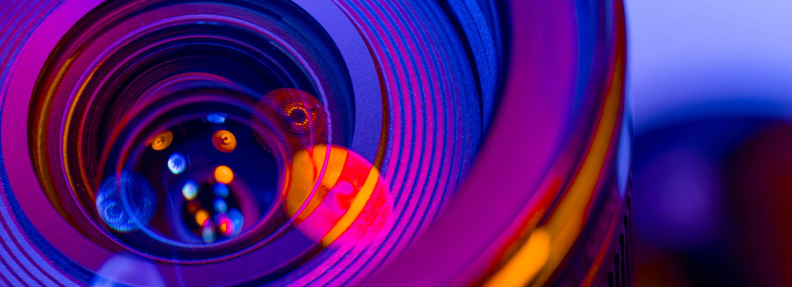 Lens